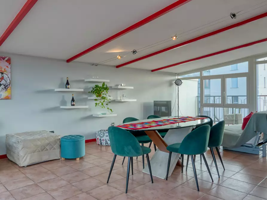 Immagine 1 di Appartamento in affitto  in Via Pantigliate a Milano