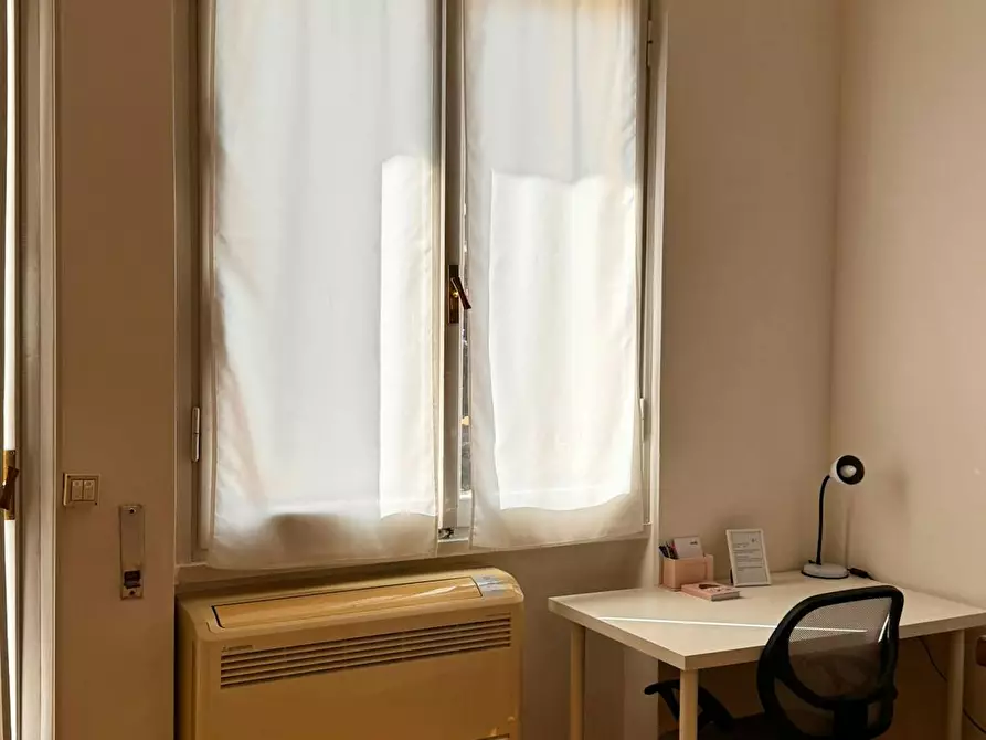 Immagine 2 di Camera in affitto  in Via Maso di Banco a Firenze