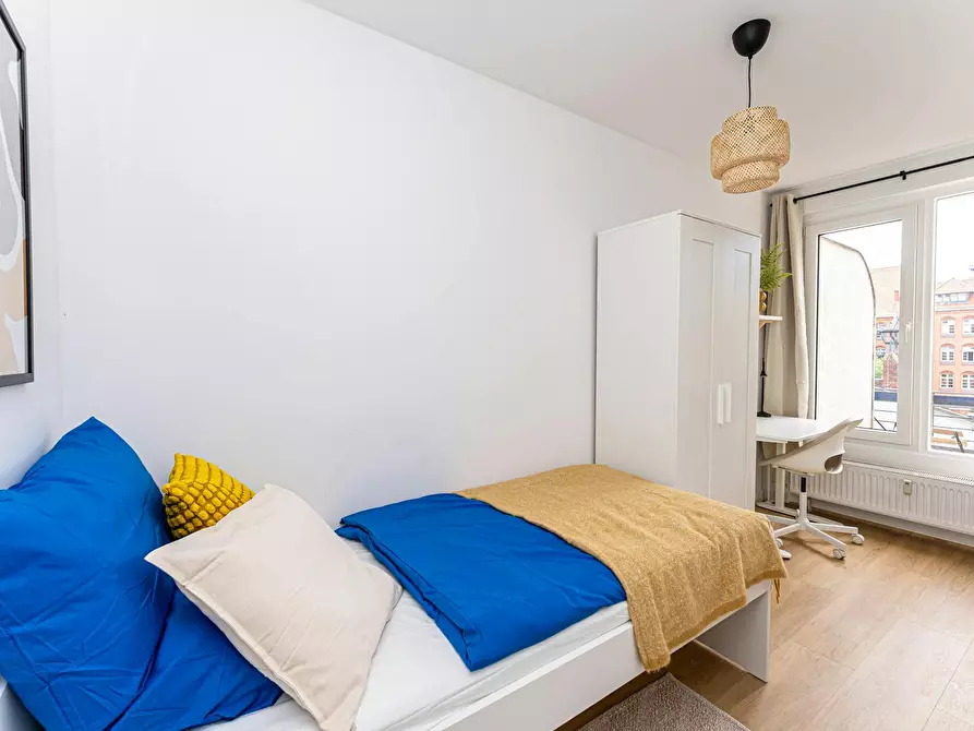 Immagine 1 di Camera in affitto  in Weserstr. a Berlin