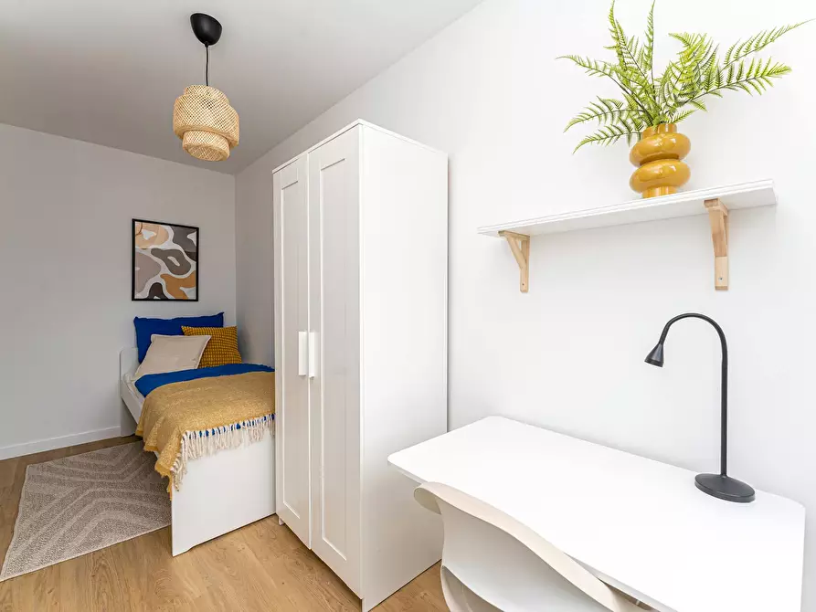 Immagine 3 di Camera in affitto  in Weserstr. a Berlin