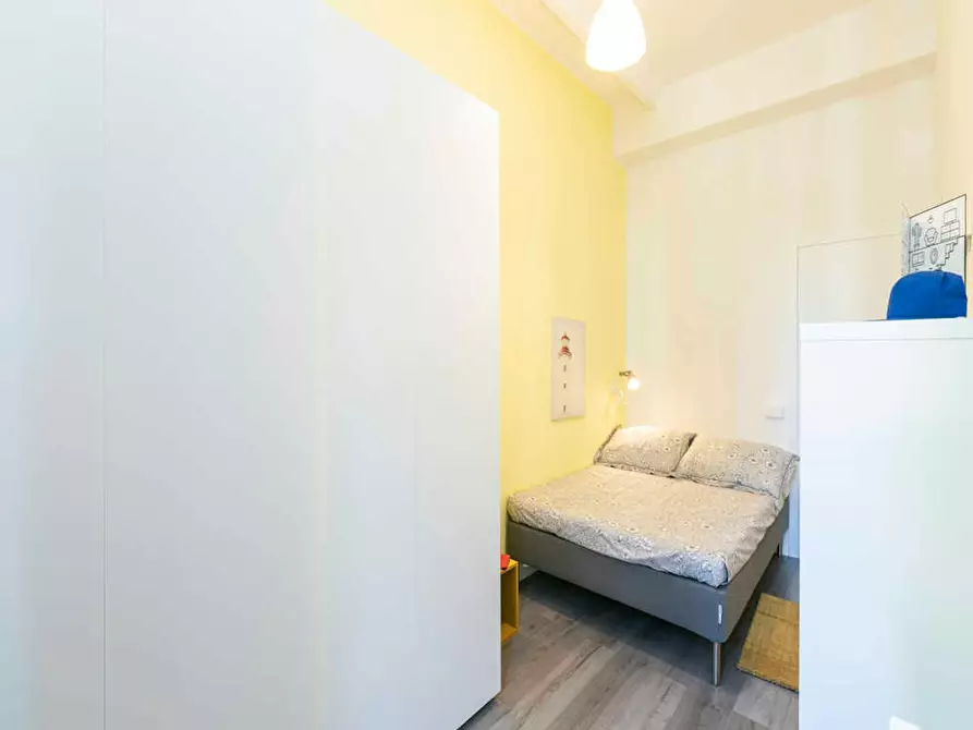 Immagine 1 di Camera in affitto  in Via Lipari a Milano