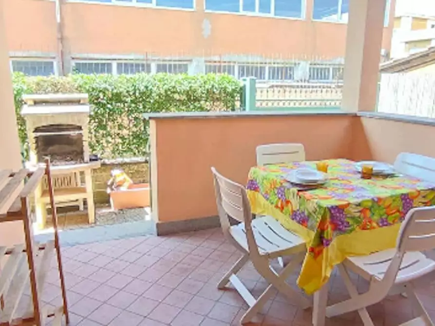 Immagine 10 di Appartamento in affitto  in Via Felice Caronni a Roma