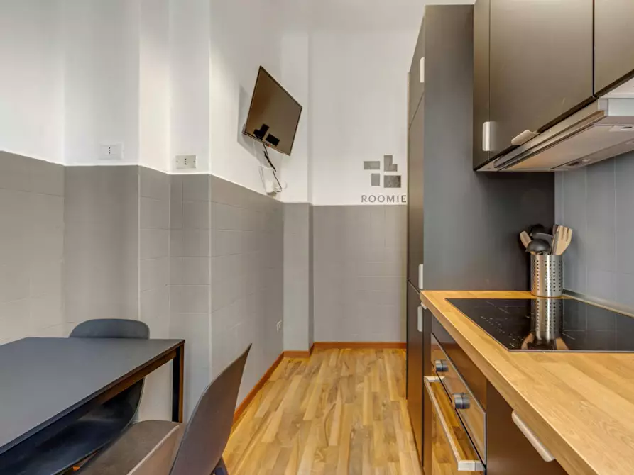 Immagine 10 di Camera in affitto  in Corso Vercelli a Milano