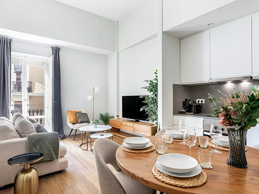 Immagine 10 di Appartamento in affitto  in Plaça de Vannes a Valencia