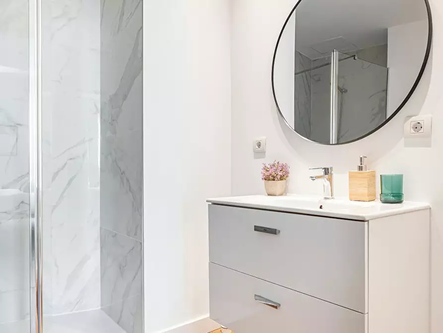 Immagine 6 di Appartamento in affitto  in Plaça de Vannes a Valencia