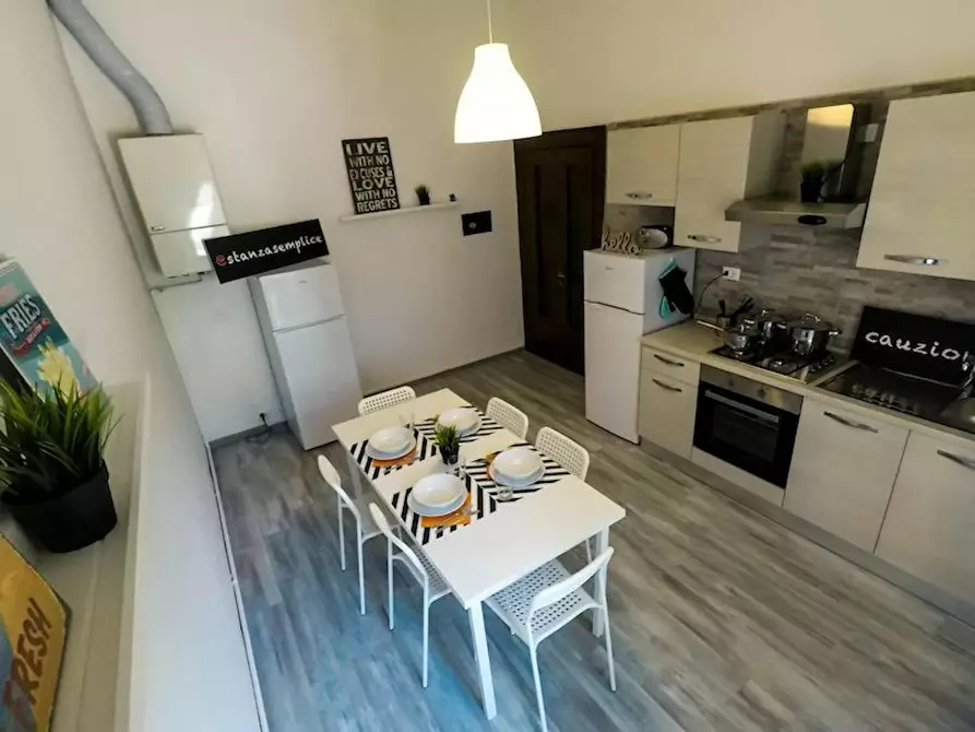 Immagine 4 di Camera in affitto  in Via Lattanzio Gambara a Brescia