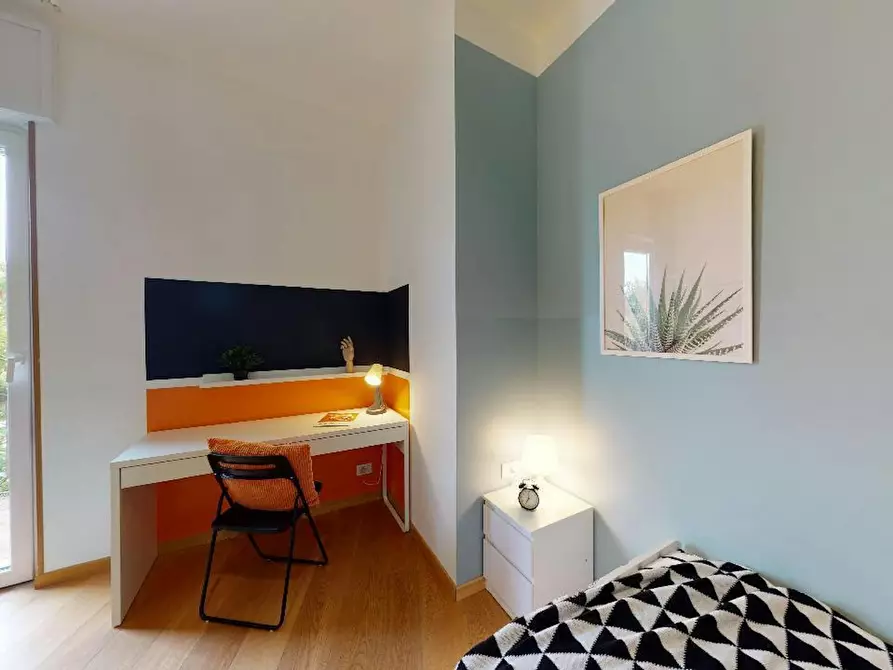 Immagine 4 di Camera in affitto  in Viale Europa a Brescia