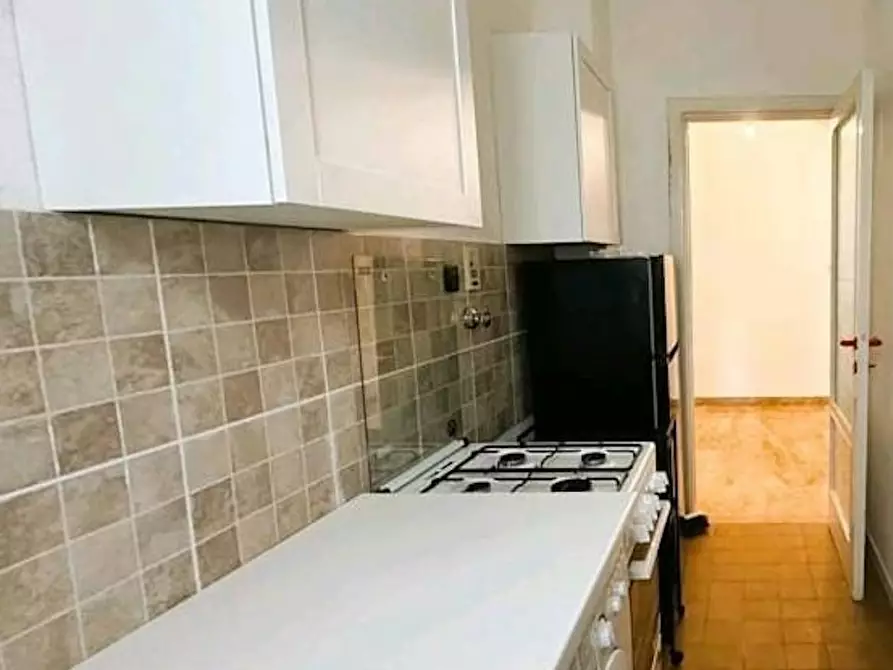 Immagine 5 di Camera in affitto  in Via Tucidide a Milano