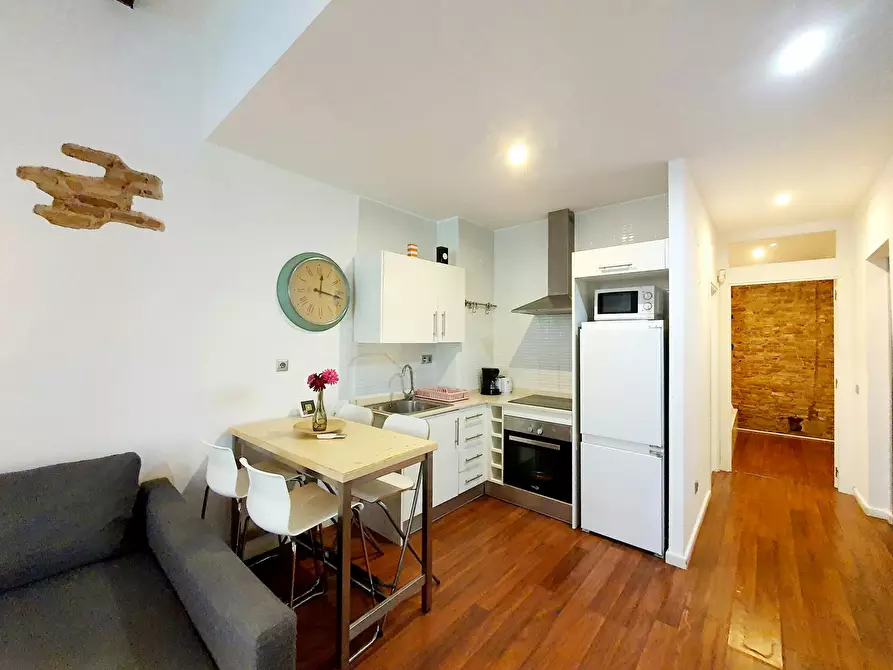 Immagine 7 di Appartamento in affitto  in Carrer del Tigre a Barcelona