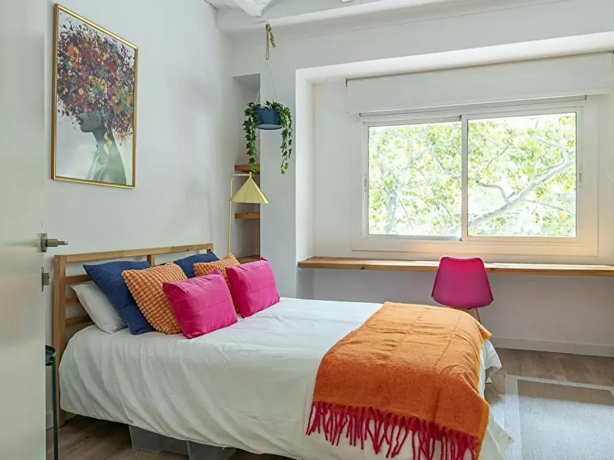 Immagine 3 di Camera in affitto  in Carrer de Còrsega a Barcelona