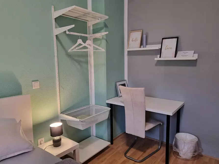 Immagine 4 di Appartamento in affitto  in Franziskastraße a Essen