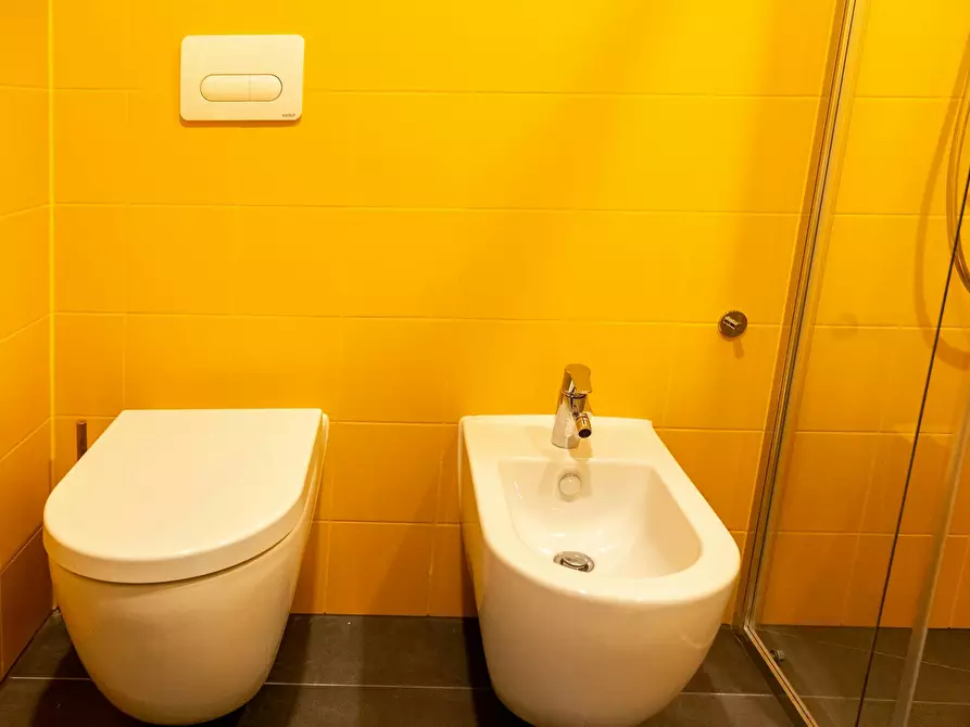 Immagine 5 di Camera in affitto  in Via Giovanni Durando a Milano