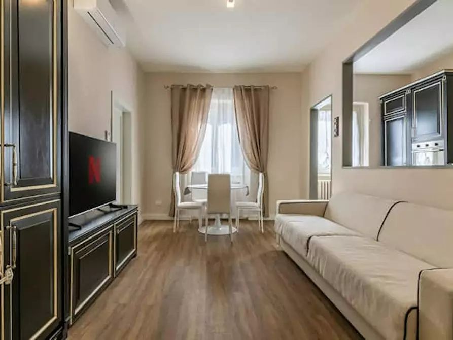 Immagine 1 di Appartamento in affitto  in Via del Sole a Firenze
