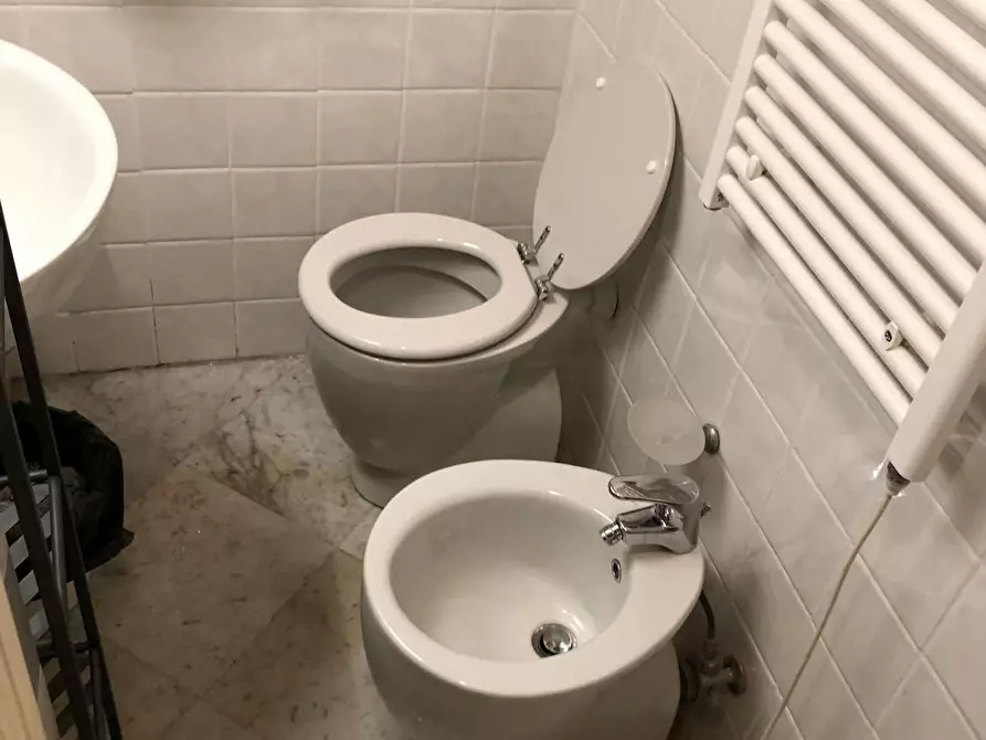 Immagine 4 di Appartamento in affitto  in Piazza Massimo D'Azeglio a Firenze