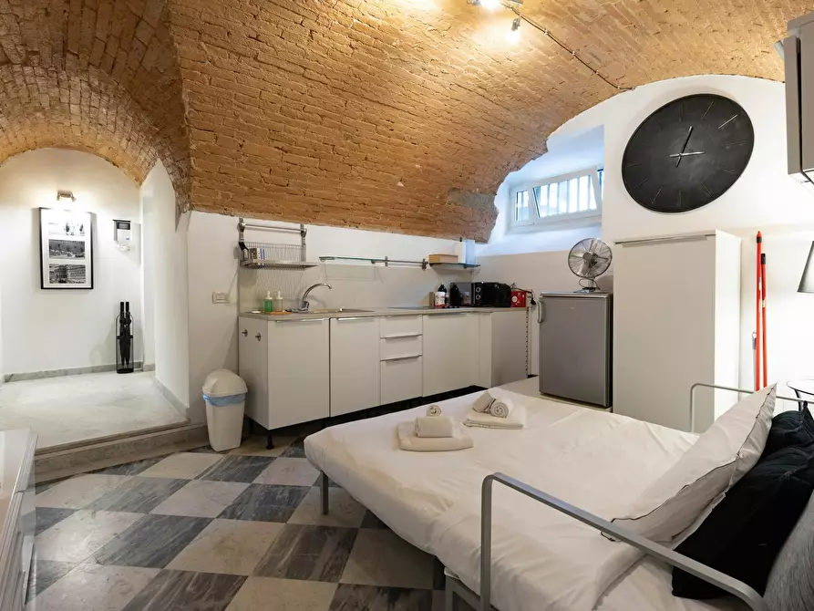 Immagine 8 di Appartamento in affitto  in Piazza Massimo D'Azeglio a Firenze