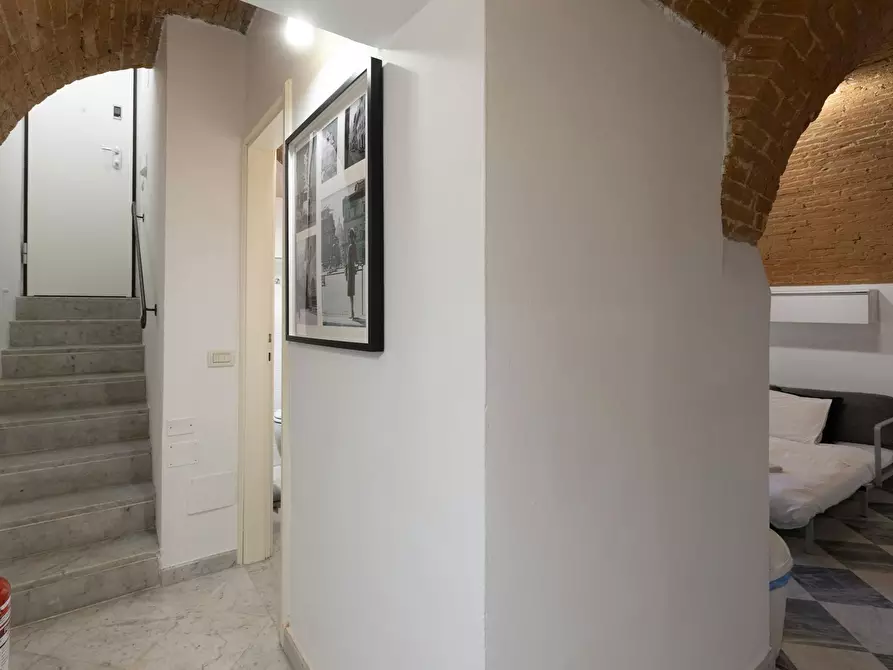 Immagine 5 di Appartamento in affitto  in Piazza Massimo D'Azeglio a Firenze