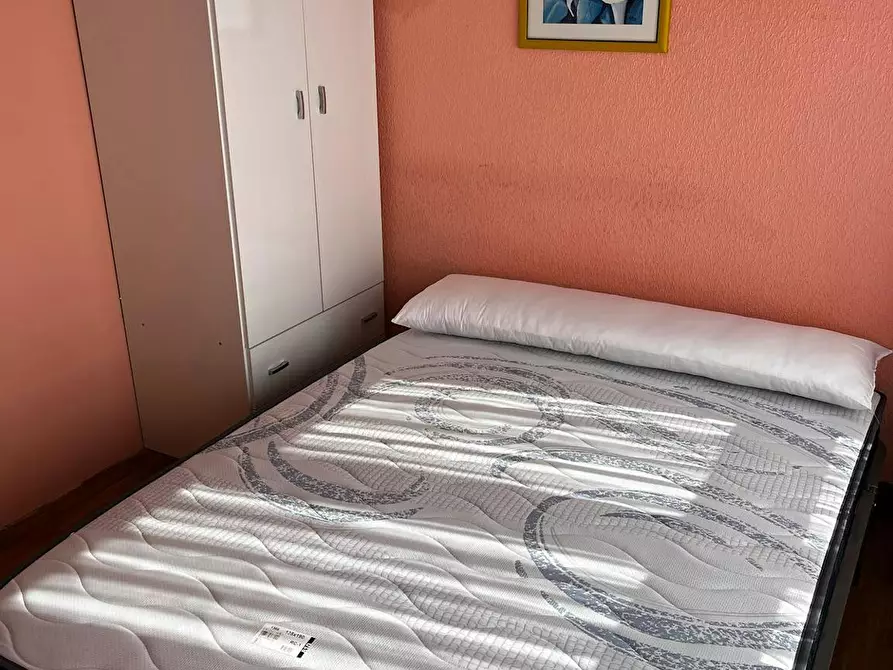 Immagine 1 di Camera in affitto  in Larrakoetxe Kalea a Bilbao