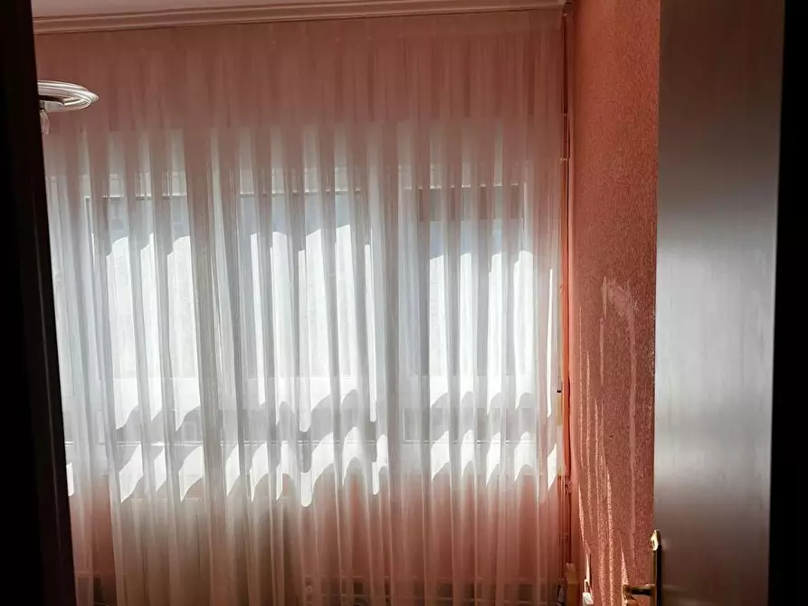 Immagine 4 di Camera in affitto  in Larrakoetxe Kalea a Bilbao