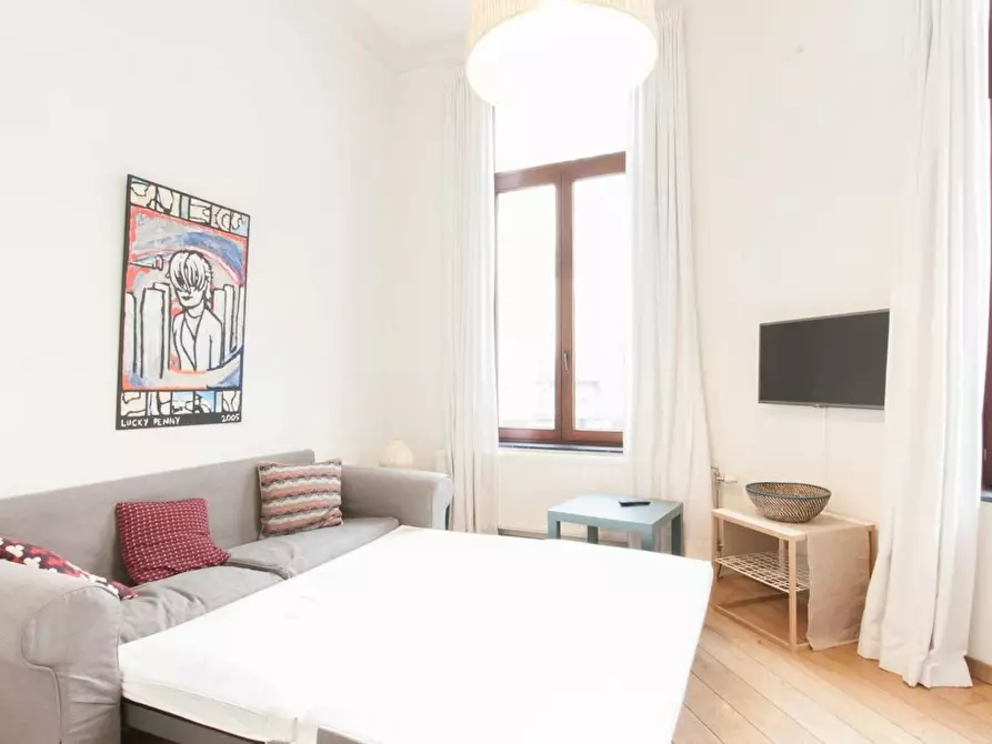 Immagine 1 di Appartamento in affitto  in Rue Berckmans a Saint-Gilles