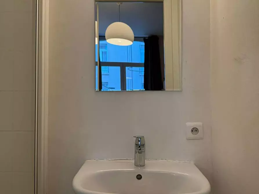 Immagine 8 di Appartamento in affitto  in Rue Saint-Michel a Bruxelles