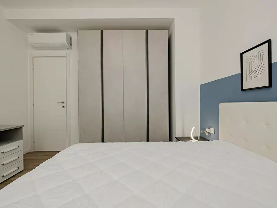 Immagine 5 di Appartamento in affitto  in Via Luca Signorelli a Milano