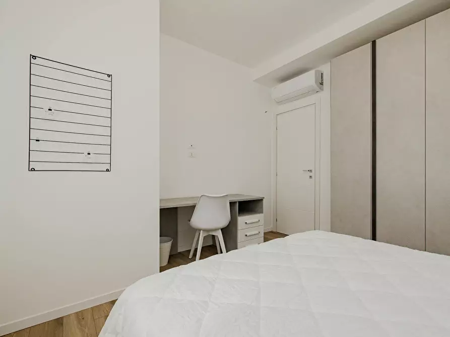 Immagine 6 di Appartamento in affitto  in Via Luca Signorelli a Milano