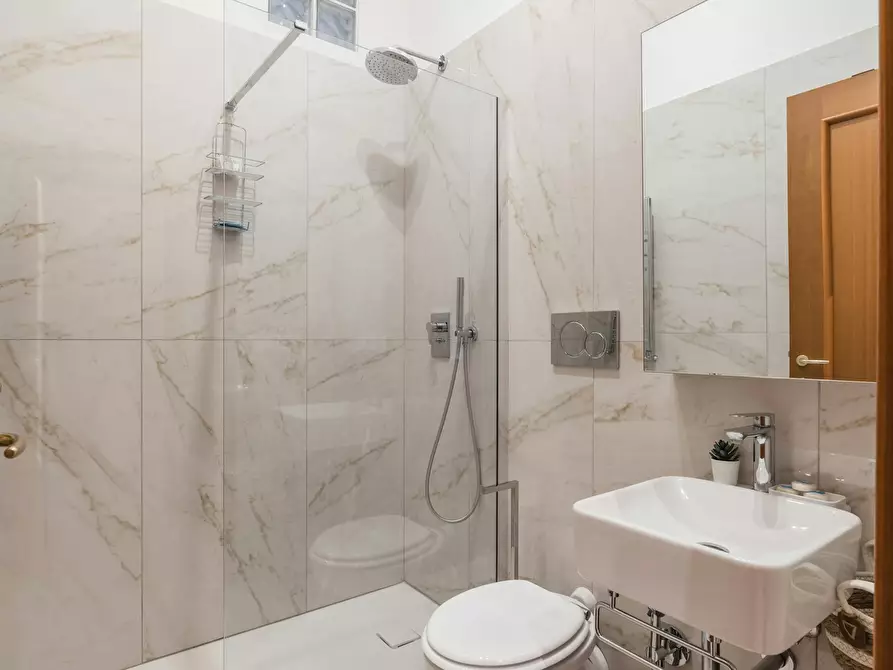 Immagine 3 di Appartamento in affitto  in Via Aldo Manuzio a Roma