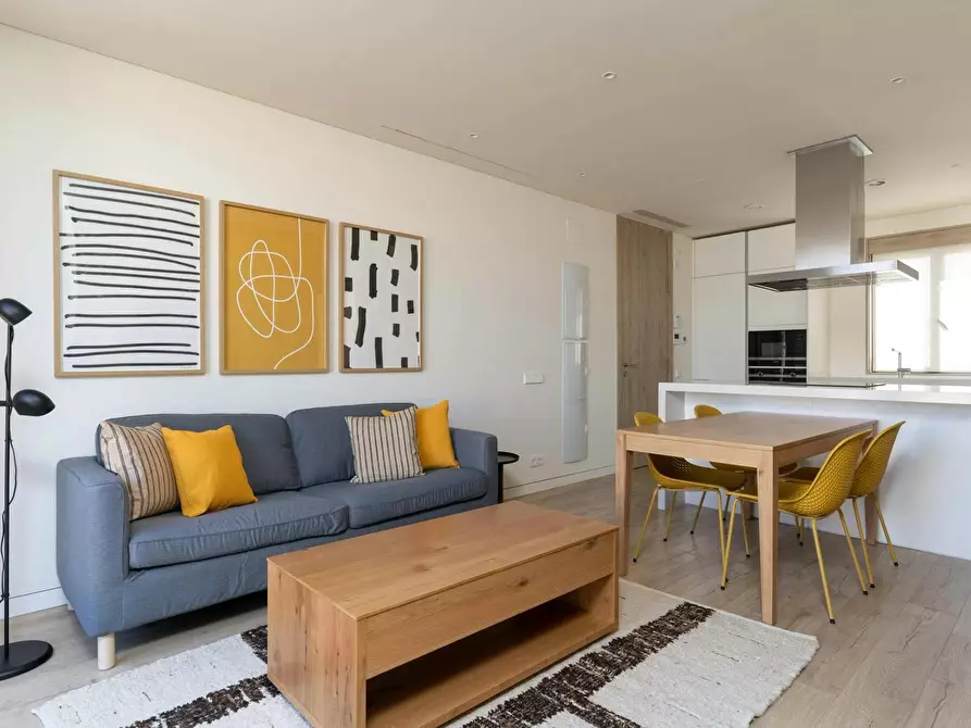 Immagine 2 di Appartamento in affitto  in Carrer de la Mercè a Barcelona