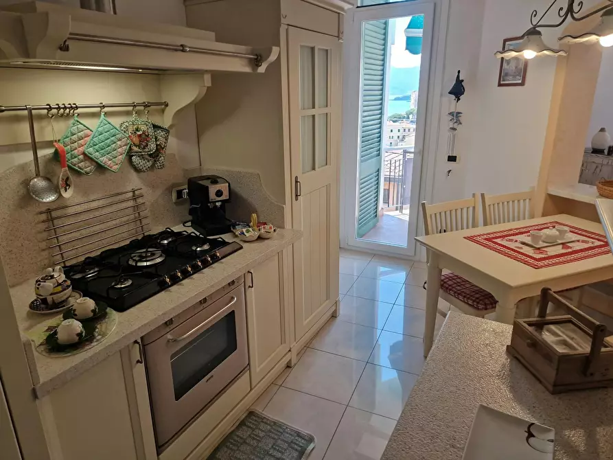 Immagine 6 di Appartamento in affitto  in Via Carbognano 1ª Traversa a Lerici