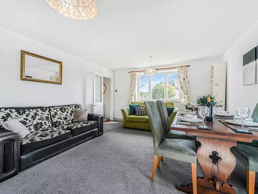 Immagine 1 di Casa indipendente in affitto  in Girdlestone Road a Oxford