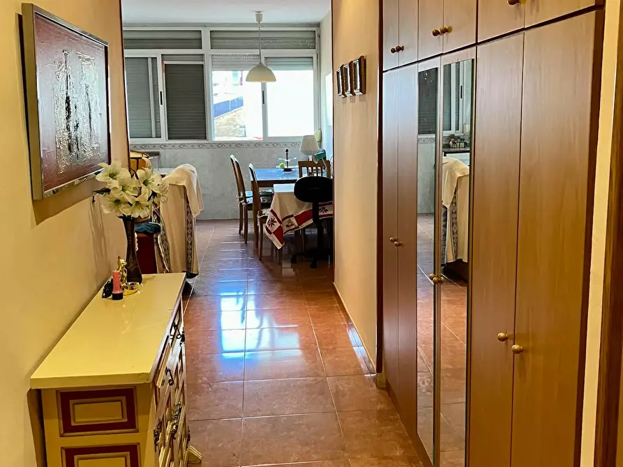 Immagine 8 di Camera in affitto  in Carrer del Pintor Salvador Abril a Valencia