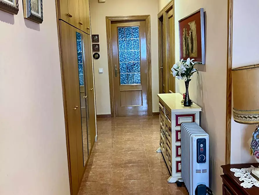 Immagine 6 di Camera in affitto  in Carrer del Pintor Salvador Abril a Valencia