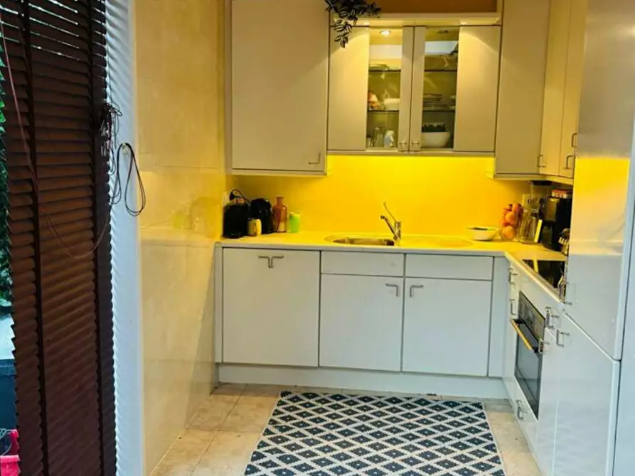 Immagine 6 di Casa indipendente in affitto  in Landsteinerstraat a Amsterdam