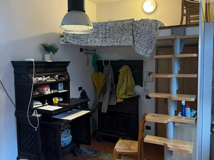 Immagine 2 di Appartamento in affitto  in Via dei Piatti a Milano