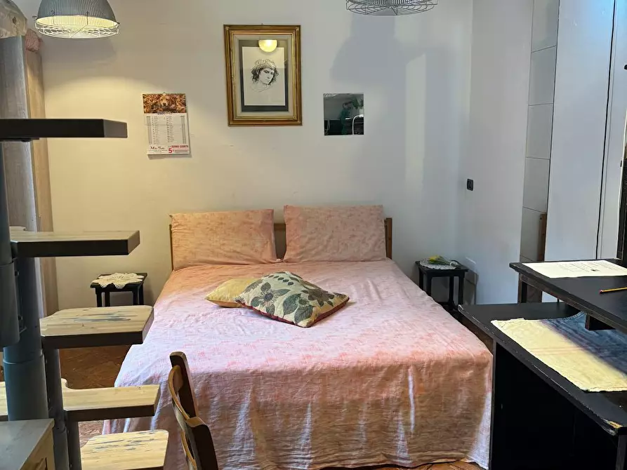 Immagine 4 di Appartamento in affitto  in Via dei Piatti a Milano