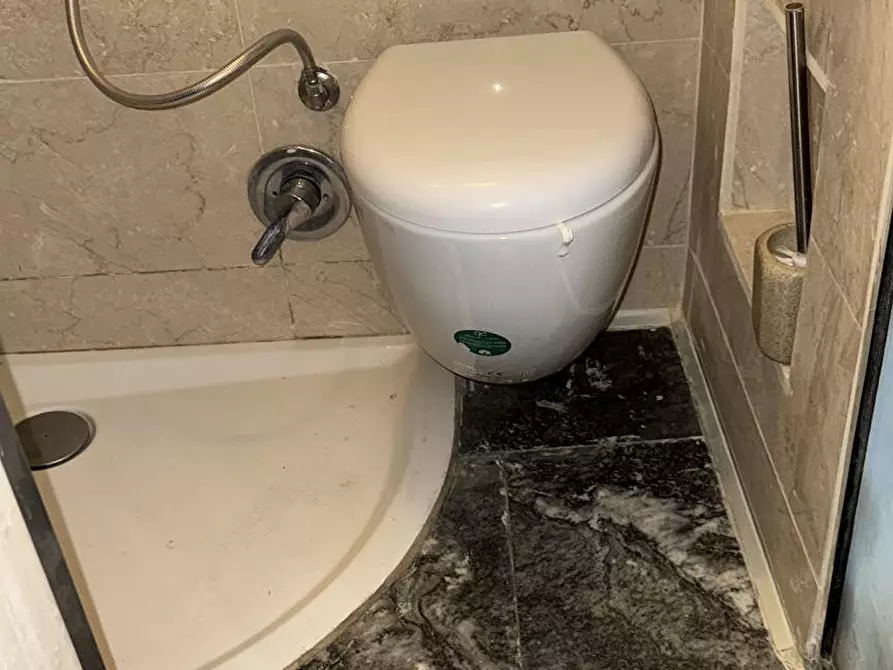 Immagine 8 di Appartamento in affitto  in Via dei Piatti a Milano