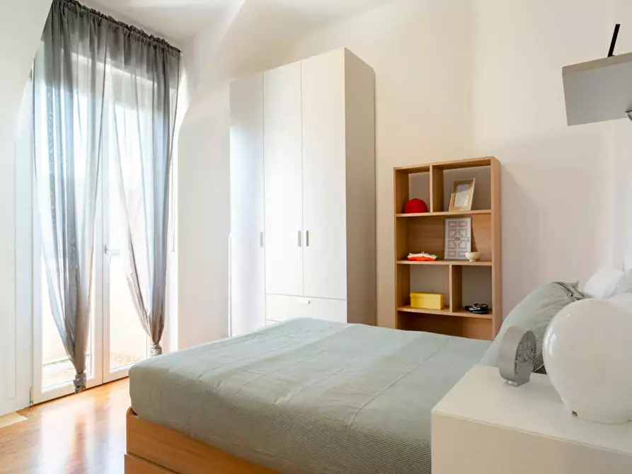Immagine 6 di Camera in affitto  in Via Carmagnola a Milano