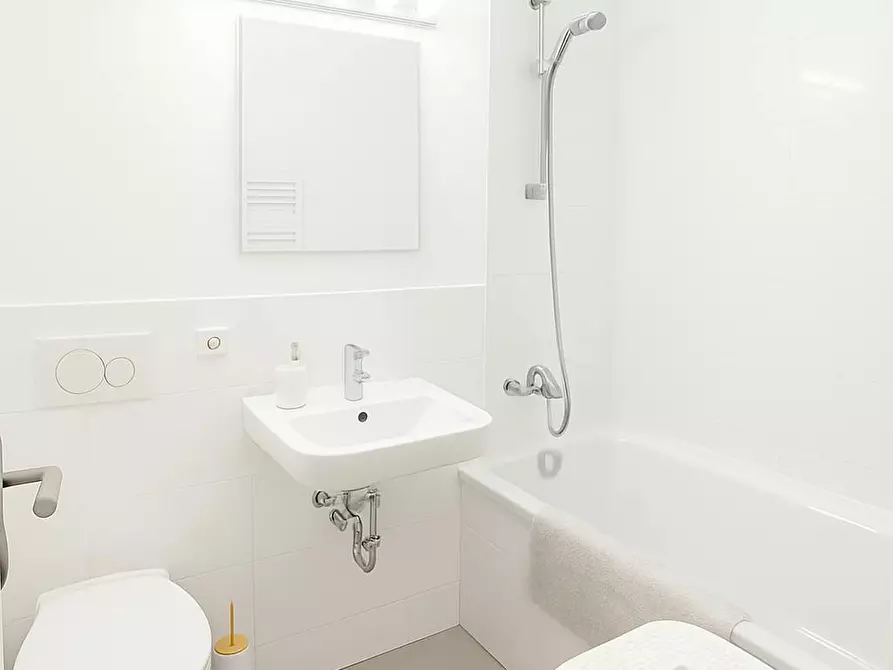 Immagine 4 di Appartamento in affitto  in Winzererstraße a München