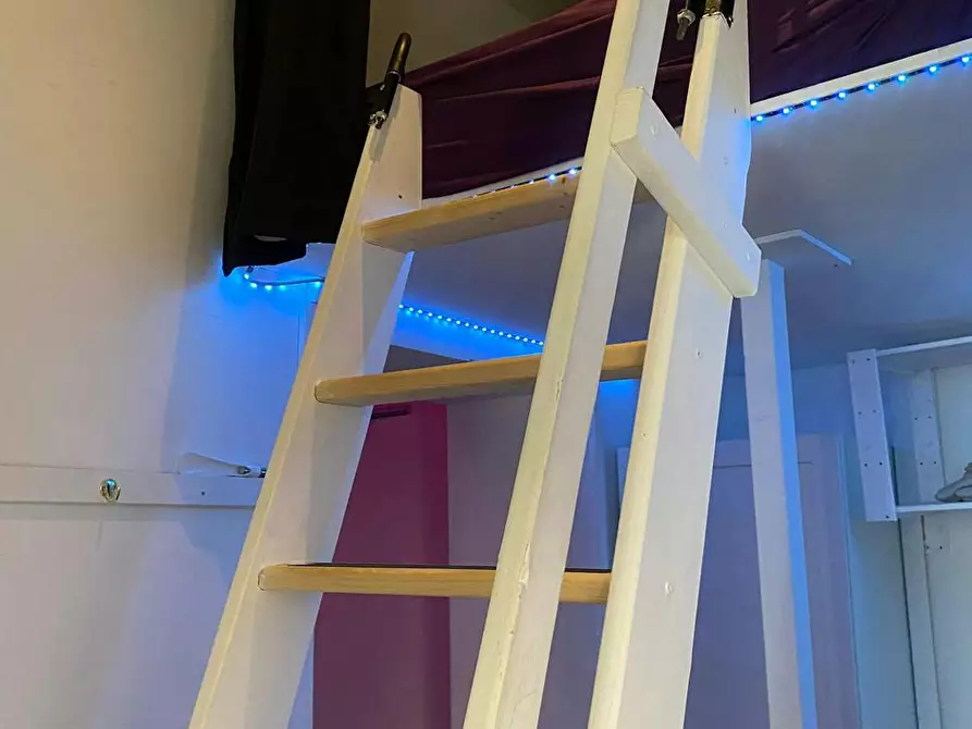 Immagine 5 di Appartamento in affitto  in Brandenburgische Straße a Berlin