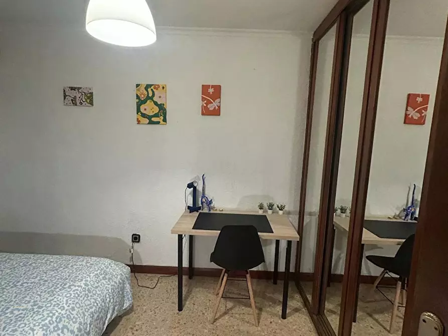 Immagine 2 di Camera in affitto  in Calle de Santa Lucía a Zaragoza