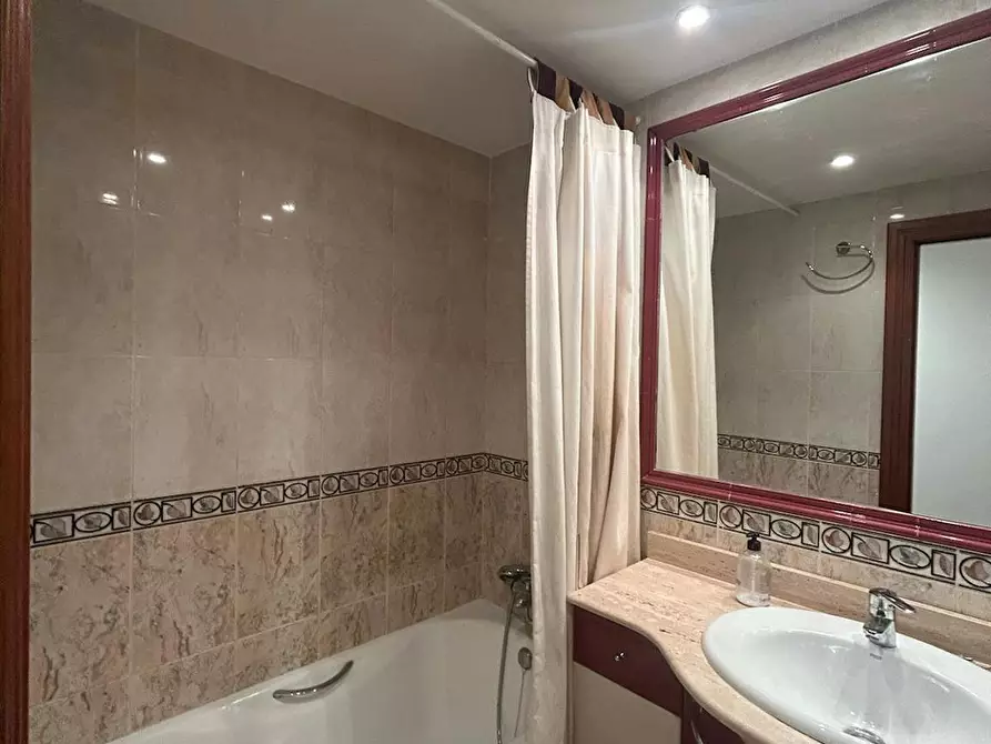 Immagine 3 di Camera in affitto  in Calle de Santa Lucía a Zaragoza