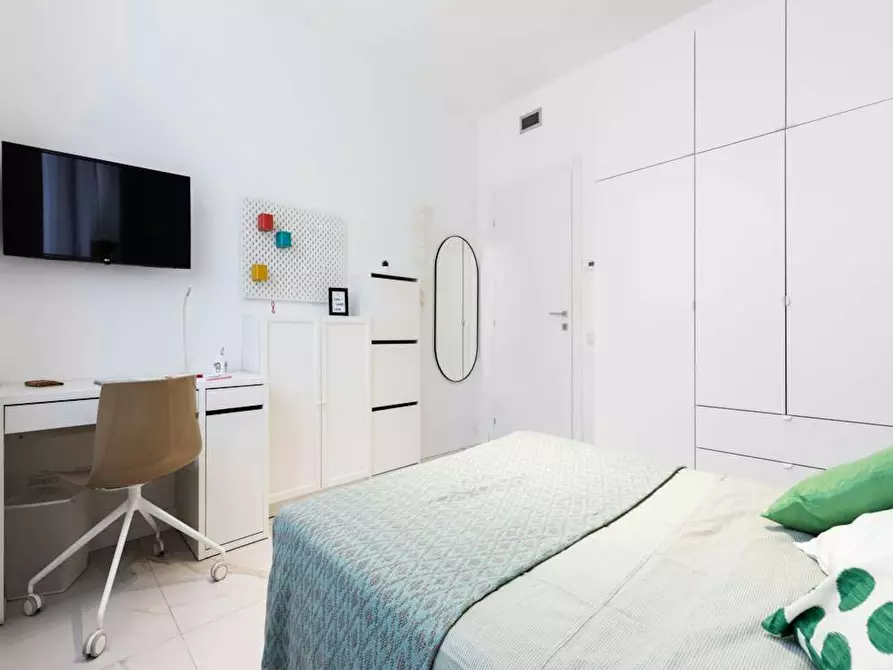 Immagine 6 di Camera in affitto  in Viale Bligny a Milano