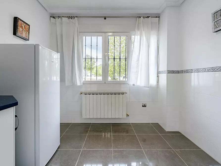 Immagine 4 di Camera in affitto  in Calle la Colmena a Guadalajara