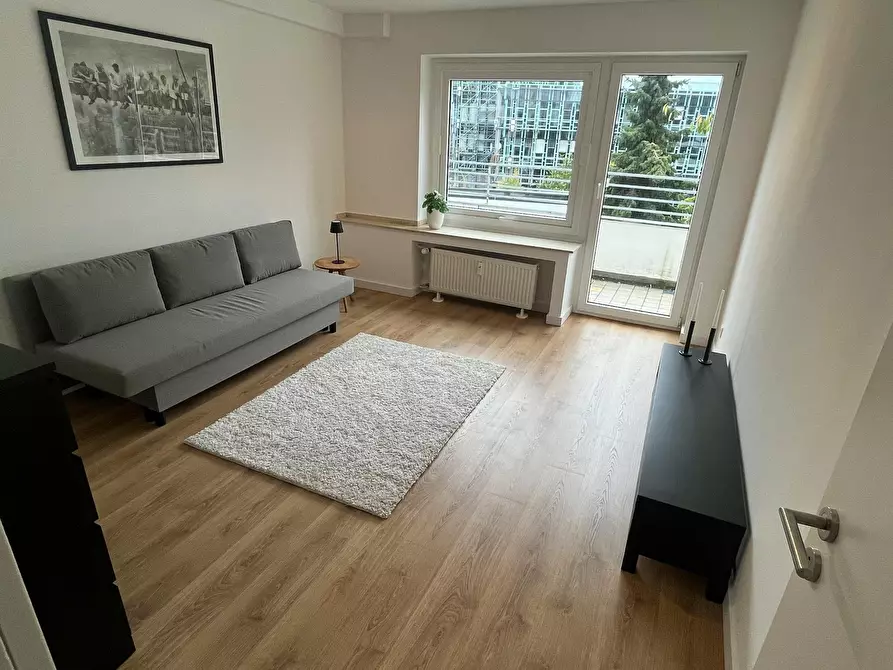 Immagine 5 di Appartamento in affitto  in Brückenstraße a Düsseldorf