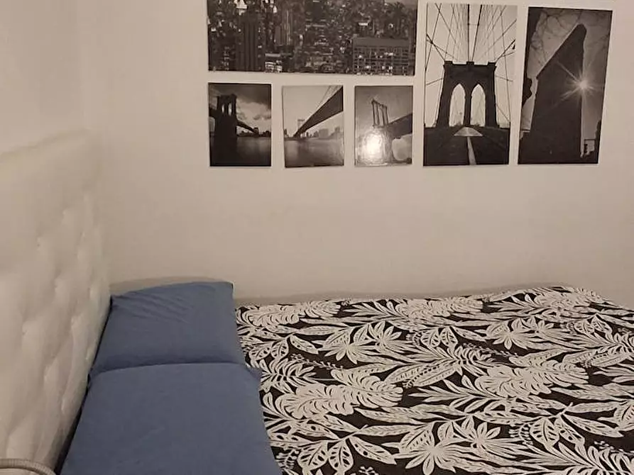 Immagine 2 di Camera in affitto  in Via di Santa Lucia a Firenze