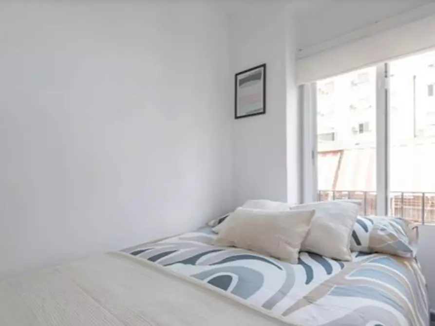 Immagine 7 di Camera in affitto  in Calle del Arquitecto Vidal a Alicante/Alacant