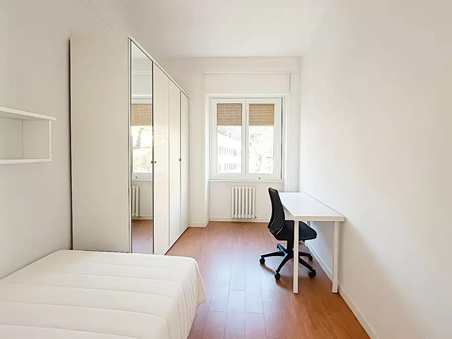 Immagine 2 di Camera in affitto  in Via Giuseppe Bardelli a Milano