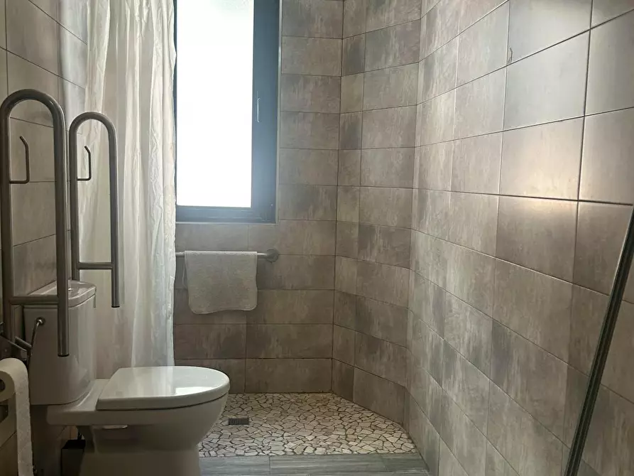 Immagine 10 di Camera in affitto  in Calle Tarifa a Leon