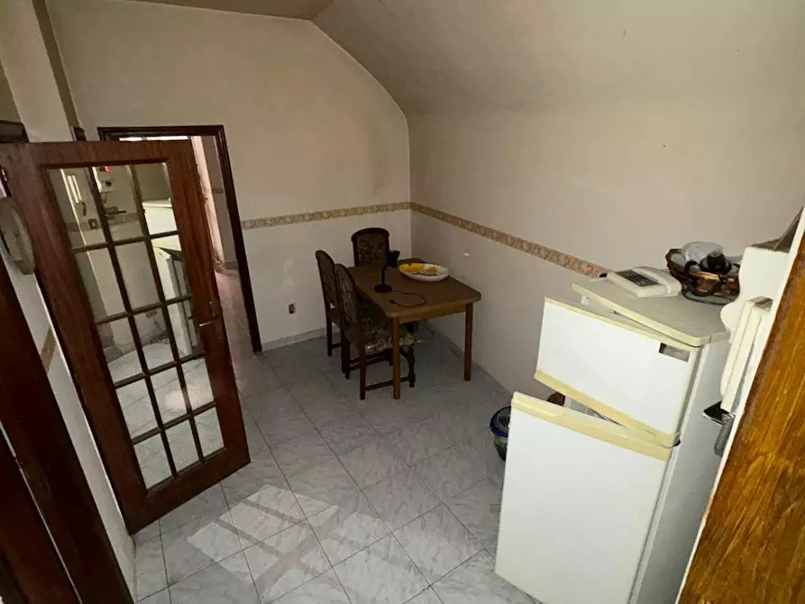 Immagine 3 di Camera in affitto  in Strada dell'Anticaglia a Napoli