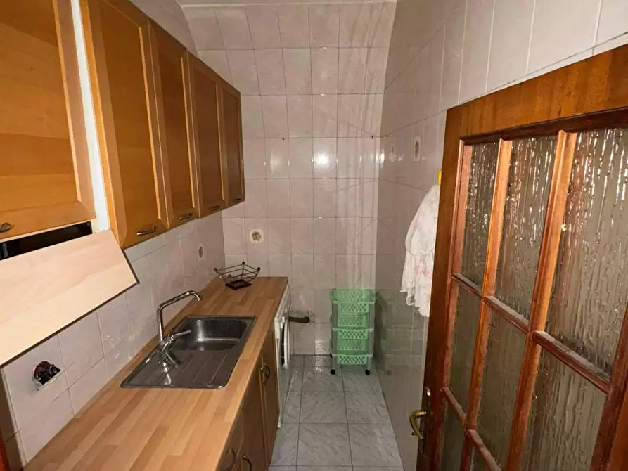 Immagine 8 di Camera in affitto  in Strada dell'Anticaglia a Napoli